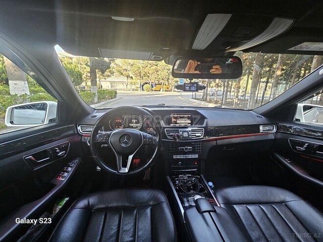 Mercedes E 250 4MATIC-9