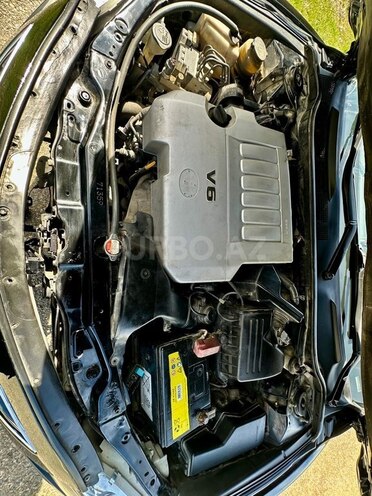 Toyota Camry-5