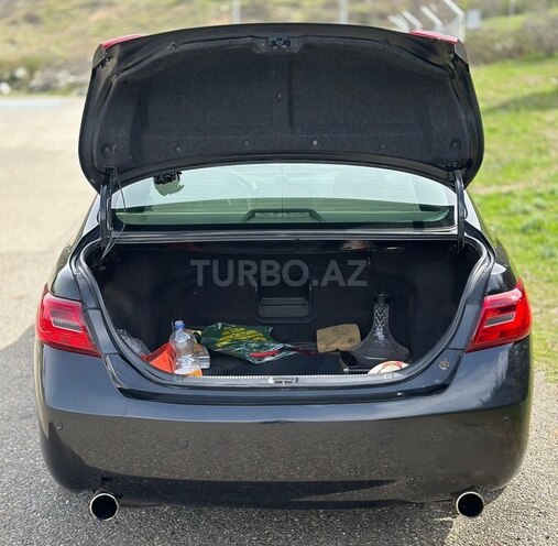 Toyota Camry-9
