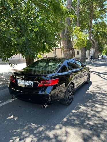 Toyota Camry-11