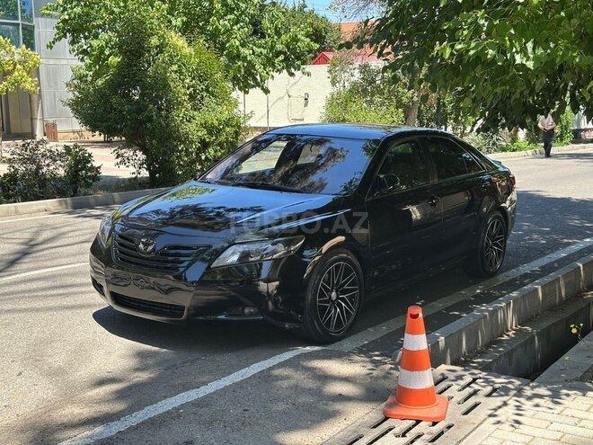 Toyota Camry-1