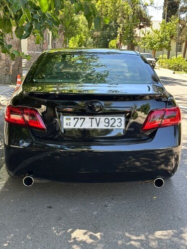 Toyota Camry-10