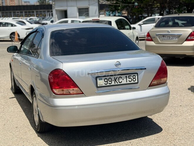 Nissan Sunny-4