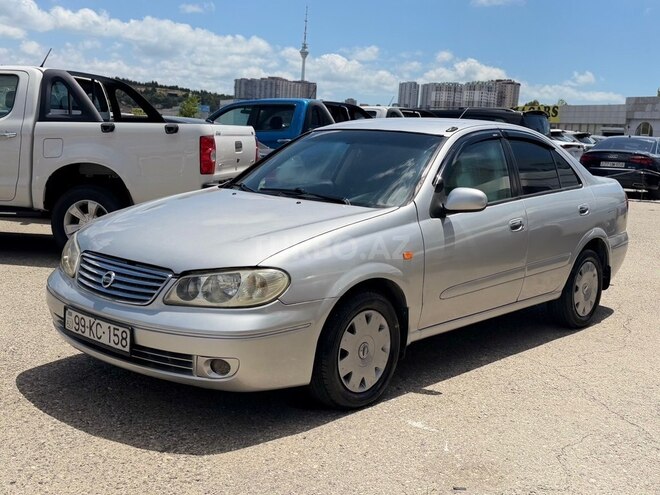 Nissan Sunny-2