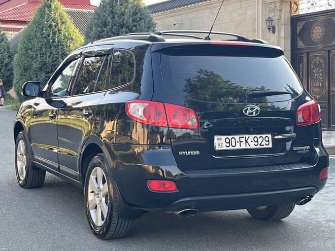 Hyundai Santa Fe-7