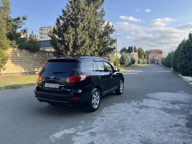Hyundai Santa Fe-3