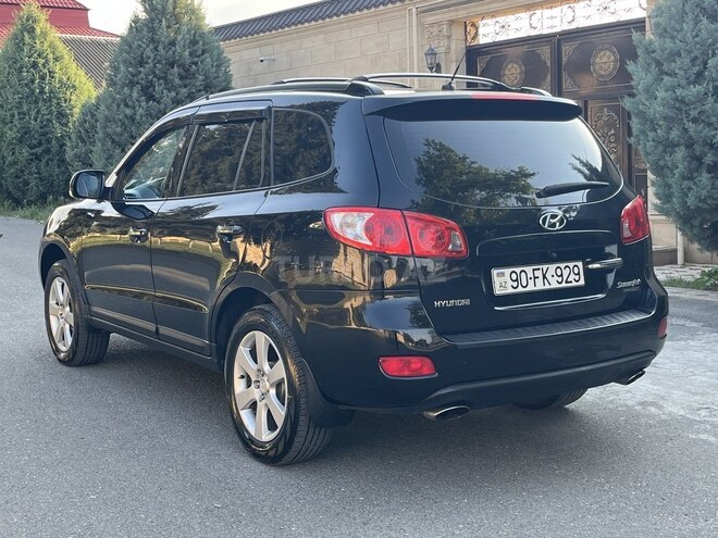 Hyundai Santa Fe-9