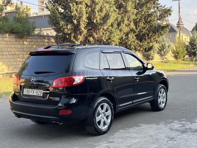 Hyundai Santa Fe-5