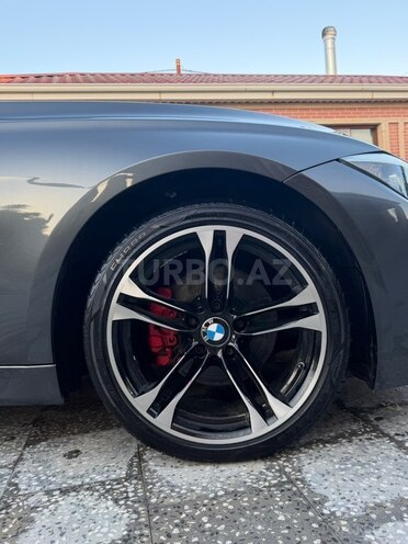 BMW 320-7