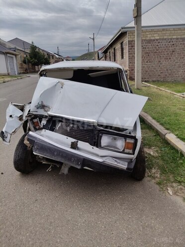LADA (VAZ) 2107-1