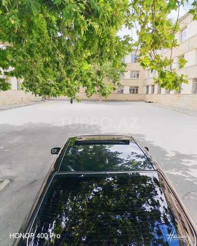 Mercedes E 320-10