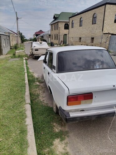 LADA (VAZ) 2107-3