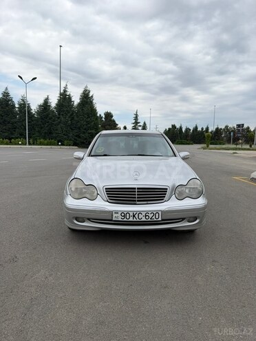 Mercedes C 240-1