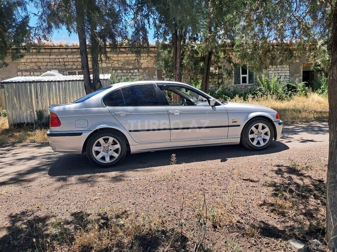 BMW 520-7