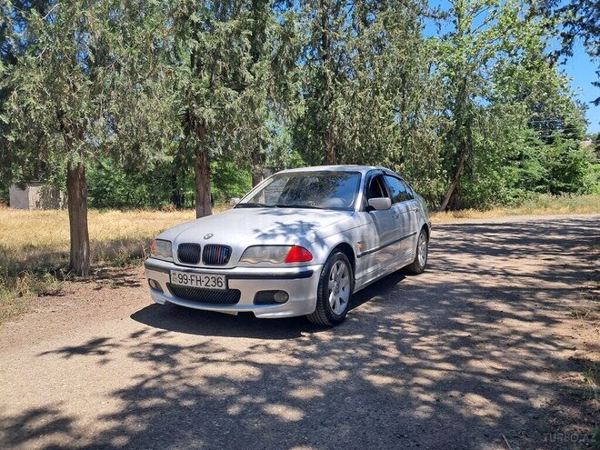 BMW 520-3