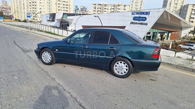 Mercedes C 200-3