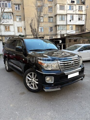 Toyota Land Cruiser-2