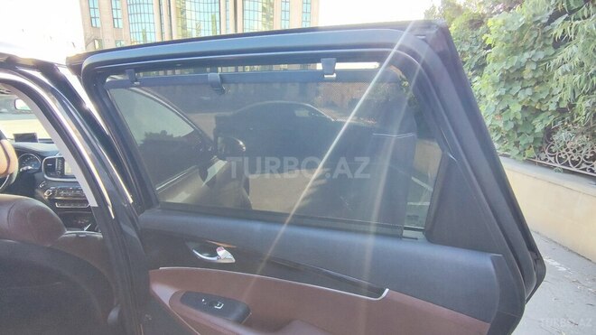 Kia Sorento-16