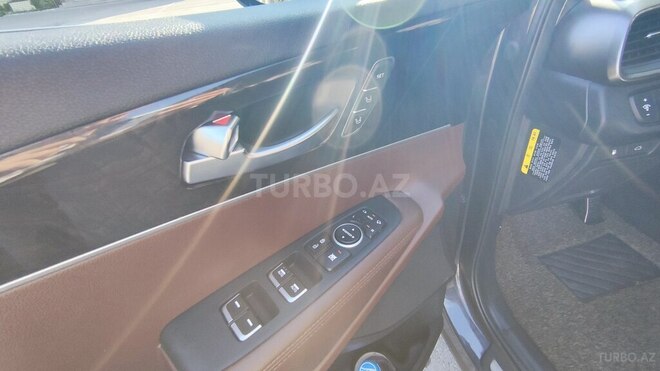 Kia Sorento-14