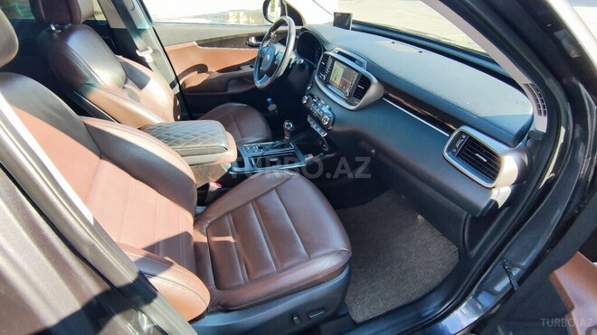 Kia Sorento-15