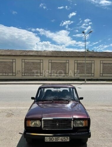 LADA (VAZ) 2107-1