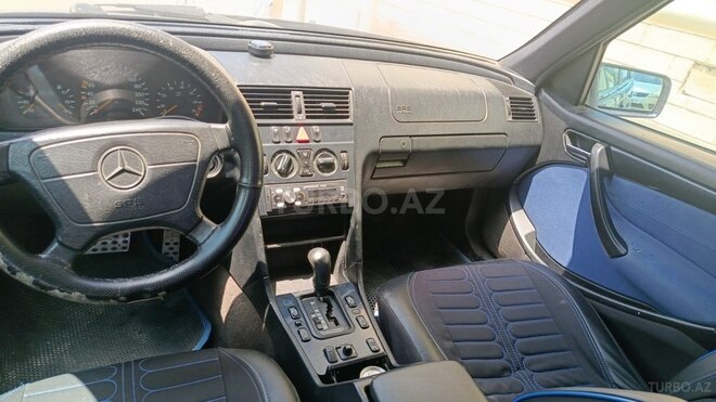 Mercedes C 180-6