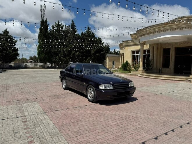 Mercedes C 180-1