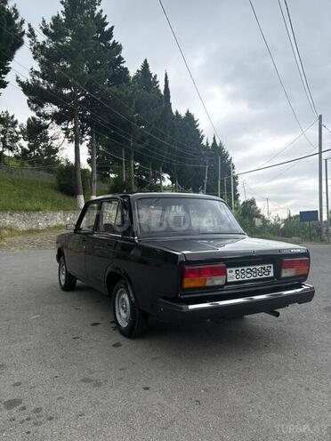 LADA (VAZ) 2107-10