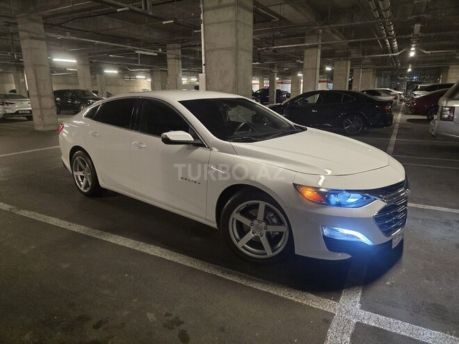 Chevrolet Malibu-2