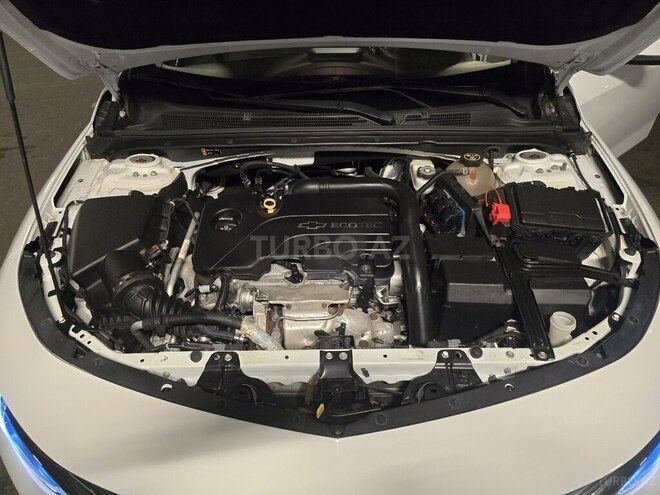 Chevrolet Malibu-9