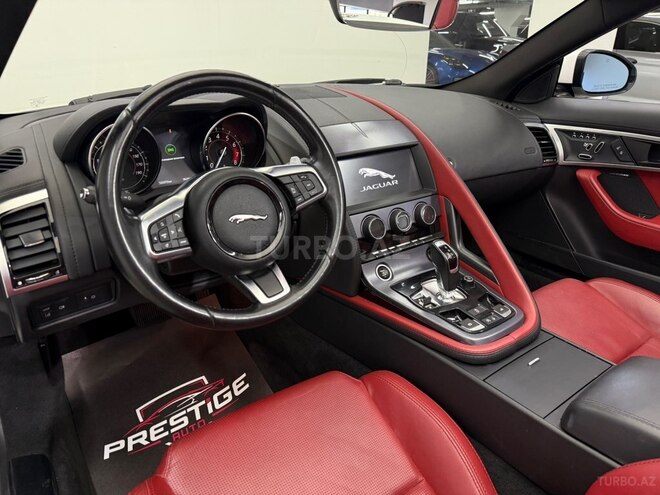 Jaguar F-Type-12