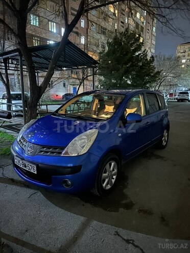 Nissan Note-1