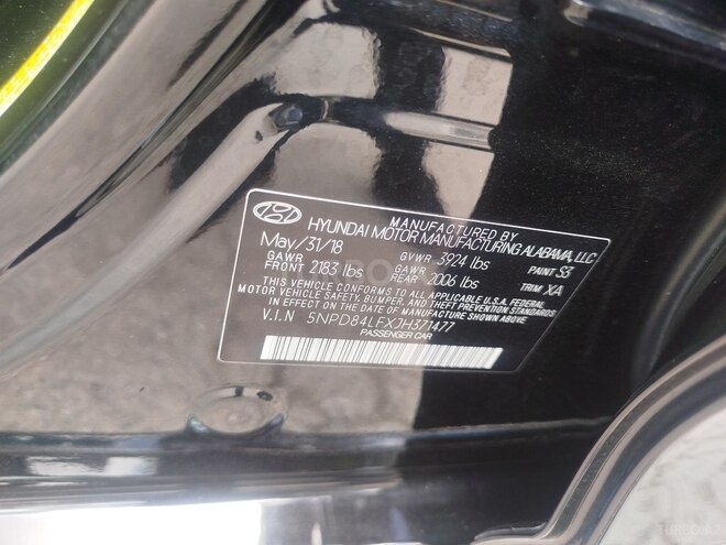 Hyundai Elantra-14