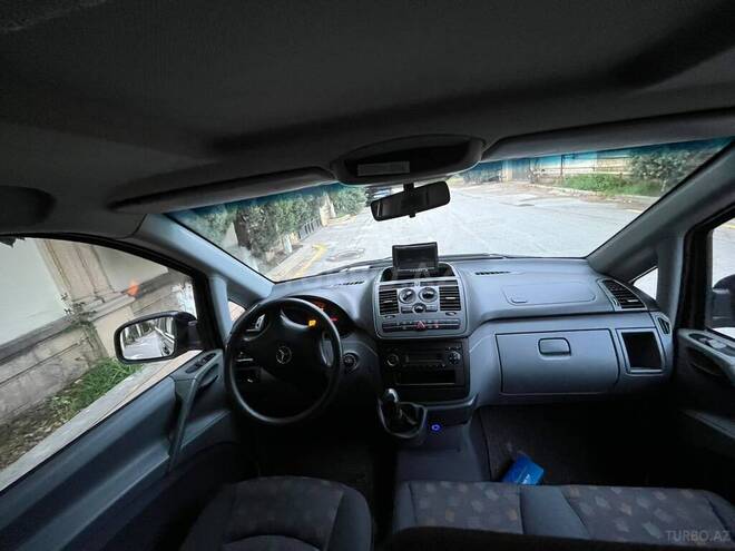 Mercedes Vito 115 CDI-9
