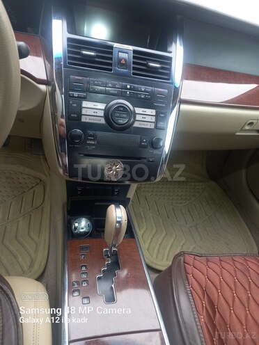 Nissan Teana-11