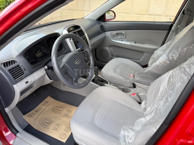 Kia Cerato-10