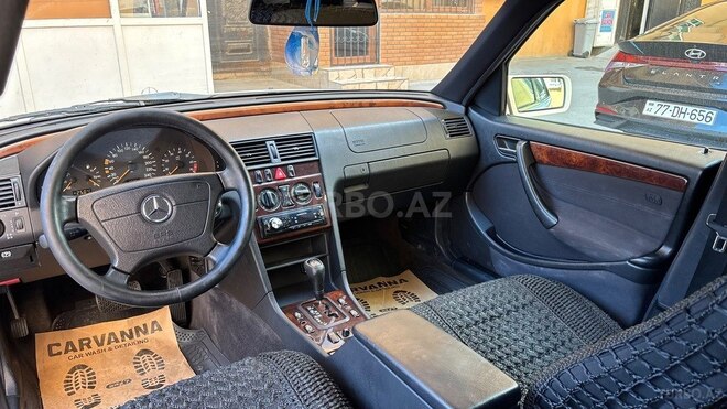 Mercedes C 180-6