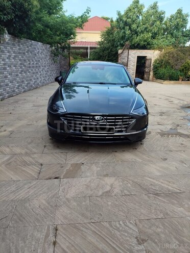 Hyundai Sonata-1