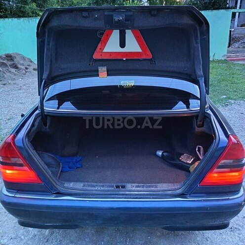 Mercedes C 180-6