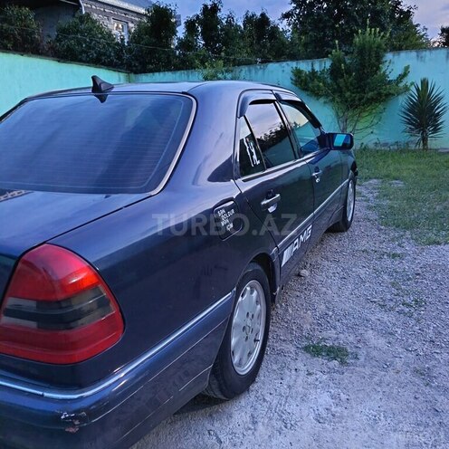 Mercedes C 180-12