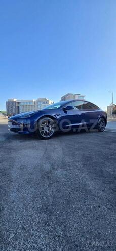 Tesla Model 3-7