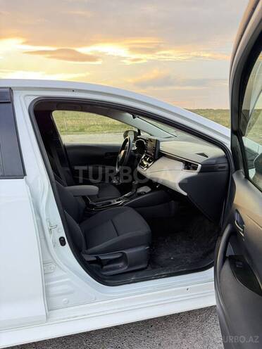 Toyota Corolla-8