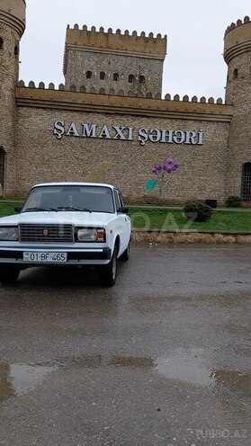 LADA (VAZ) 2107-1