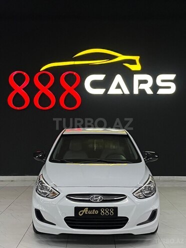 Hyundai Accent-3