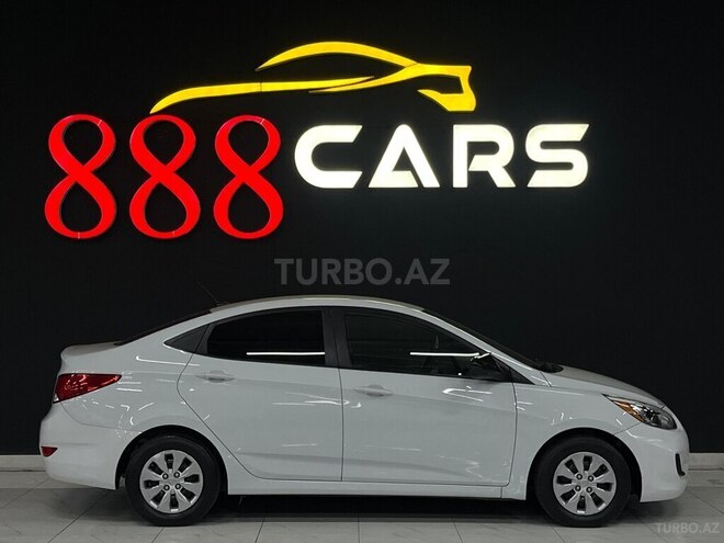 Hyundai Accent-6