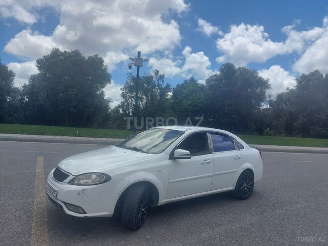 Daewoo Gentra-3