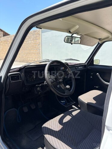 LADA (VAZ) 2107-2