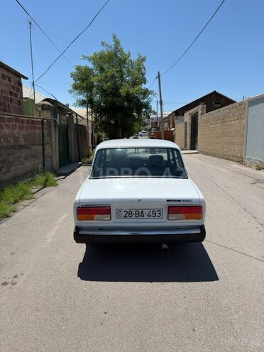 LADA (VAZ) 2107-4