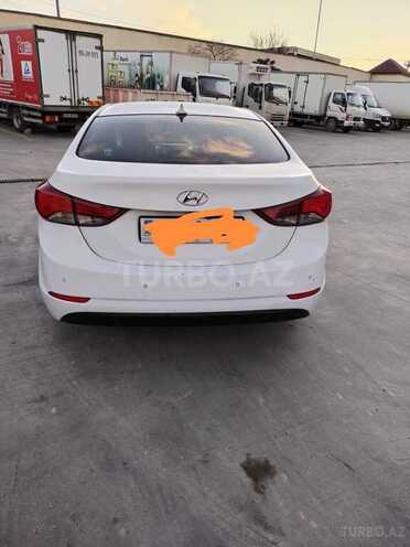 Hyundai Avante-2