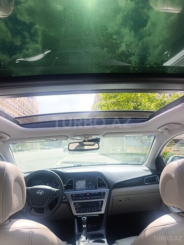 Hyundai Sonata-10